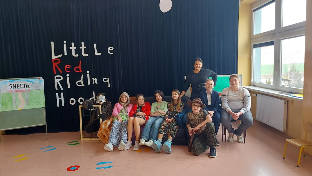 Little Red Riding Hood - przedstawienie dla klas 1-3