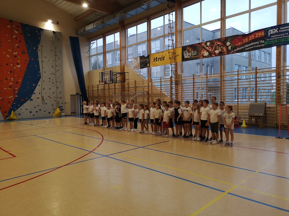 Jesienny Turniej Sportowy dla klas I-III