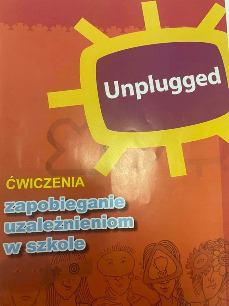 Europejski Program Przeciwdziałania Przyjmowaniu Substancji Uzależniających "Unplugged" zrealizowany w Szkole Podstawowej nr 2 w Kamieniu Pomorskim